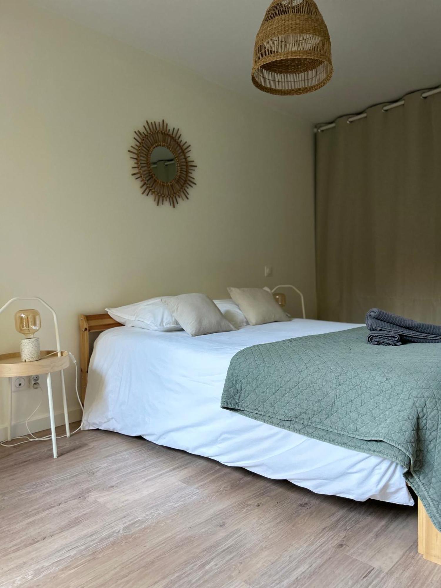 Le Patio : Appartement Chic 3 Chambres Au Coeur De Pau Exterior foto
